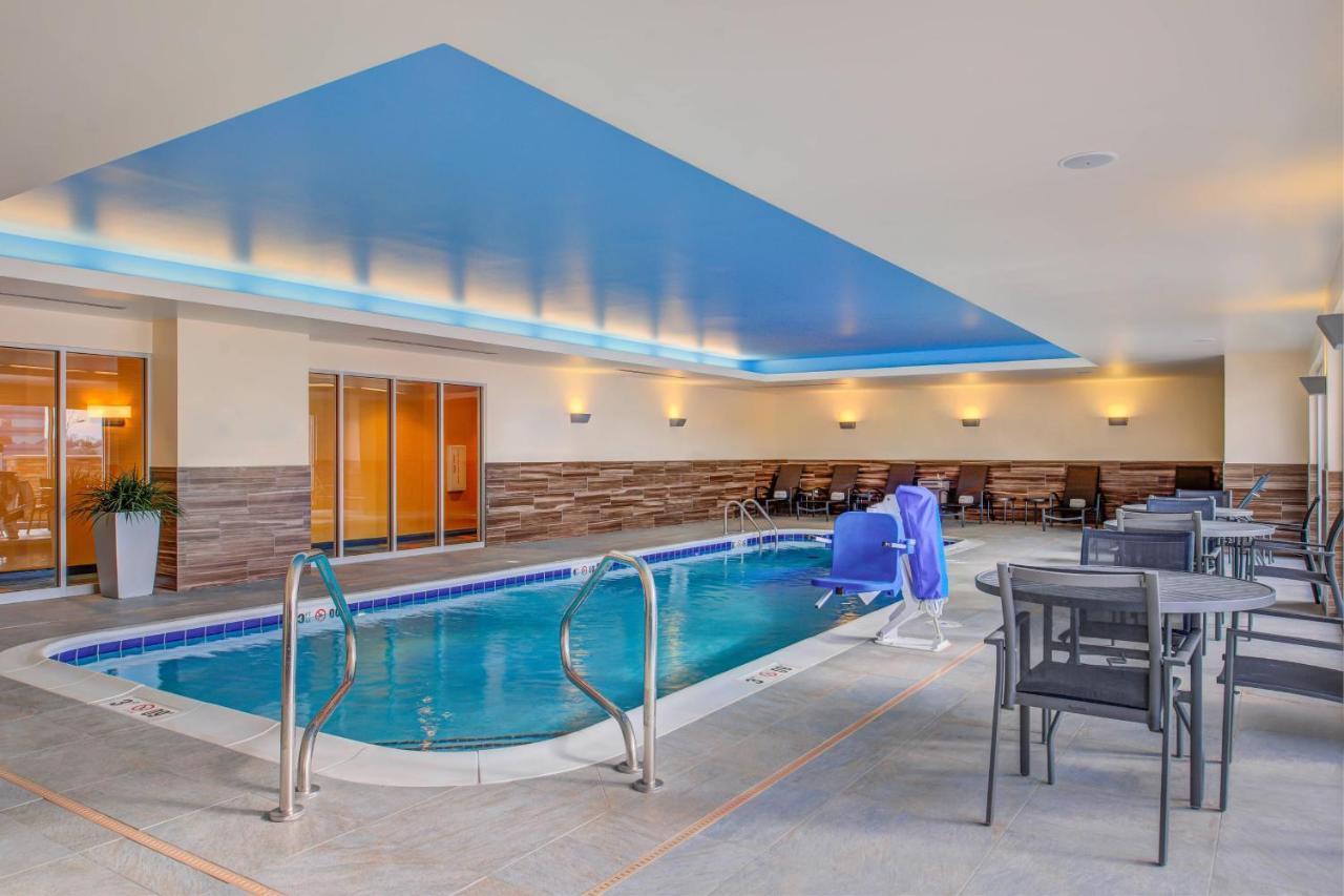 Fairfield Inn & Suites By Marriott St. Louis Westport Maryland Heights Esterno foto