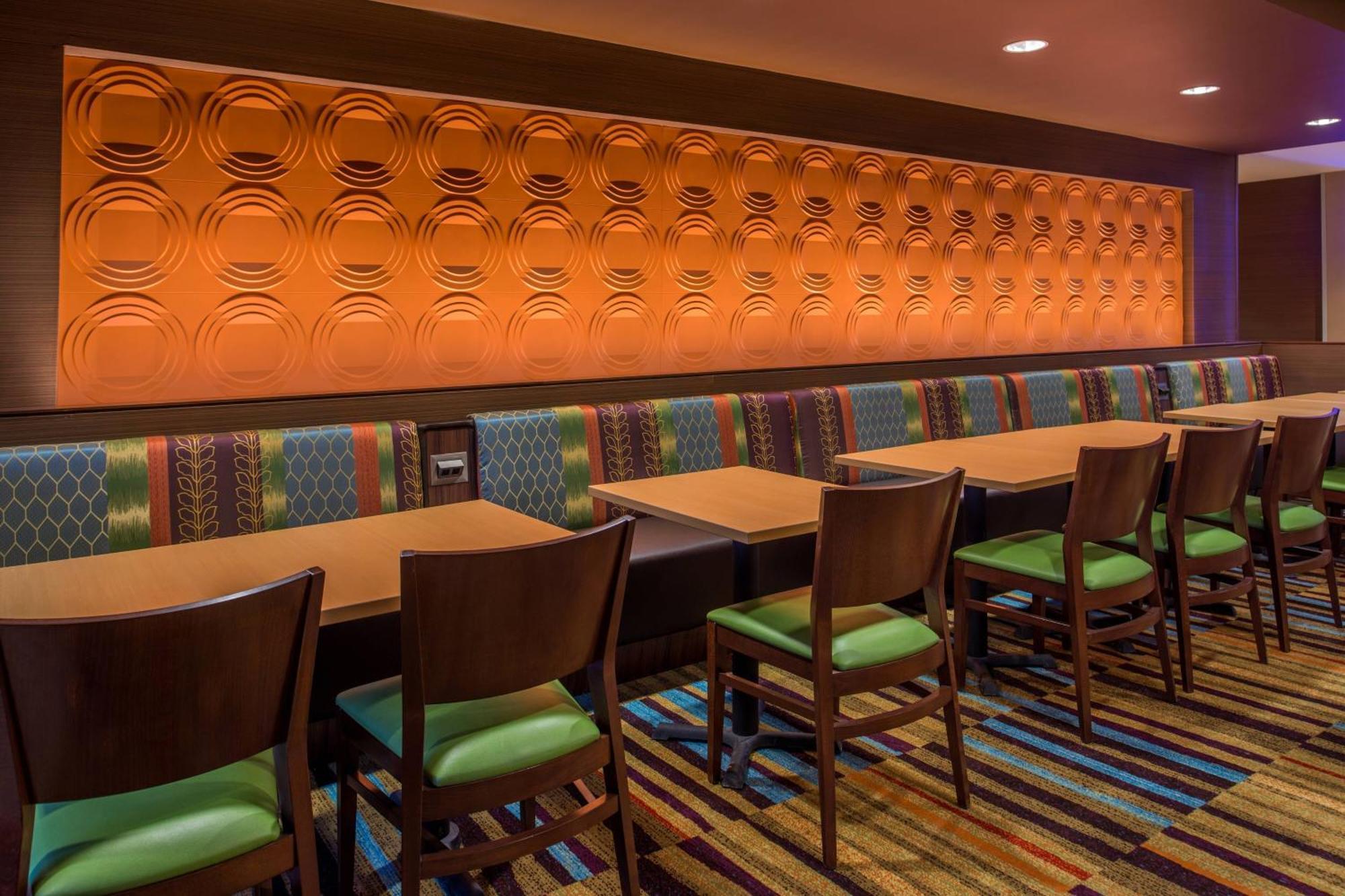 Fairfield Inn & Suites By Marriott St. Louis Westport Maryland Heights Esterno foto