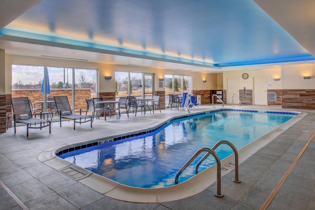 Fairfield Inn & Suites By Marriott St. Louis Westport Maryland Heights Esterno foto
